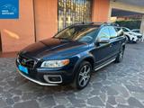 Volvo XC 70 XC70 D4 Geartronic Summum - Volvo C70 Kombi Gebrauchtwagen