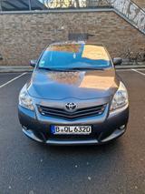 Toyota Verkaufe gepflegten Toyota verso Top-Zust... - Toyota Verso aus 2013