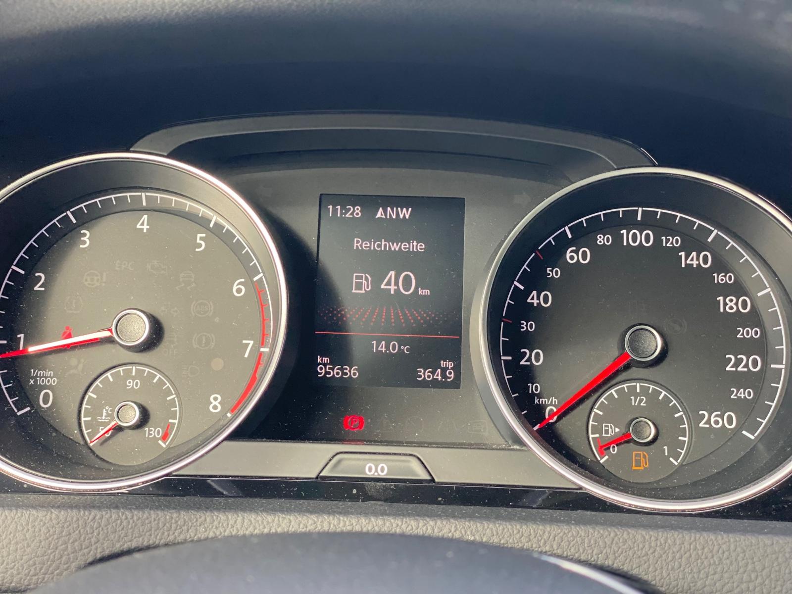 Volkswagen Golf 1.4 TSI BMT 92kW Highline Navi Sitzheizung