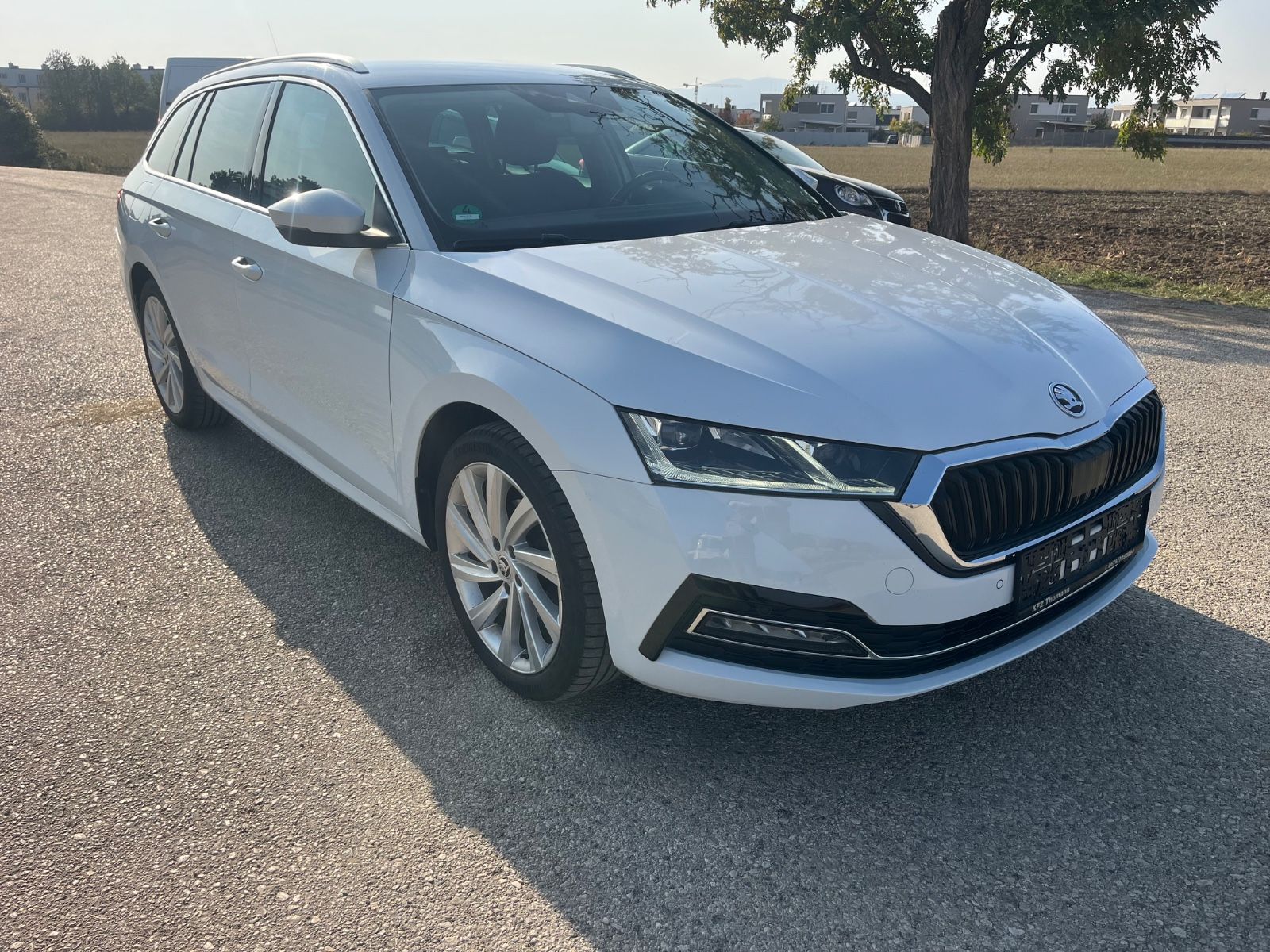 Skoda Octavia 1.5 TSI ACT STYLE COMBI imagem 3