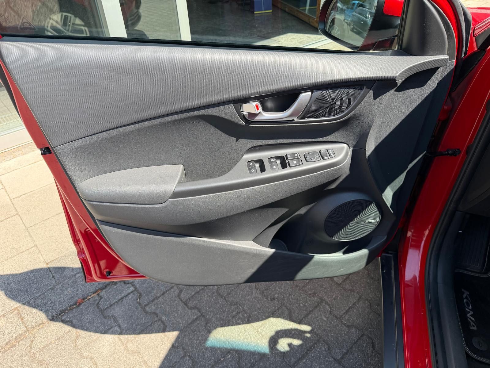 Fahrzeugabbildung Hyundai Kona Elektro Prime NAVI+LED+SHZ+HEAD+KAM+ACC+AHK