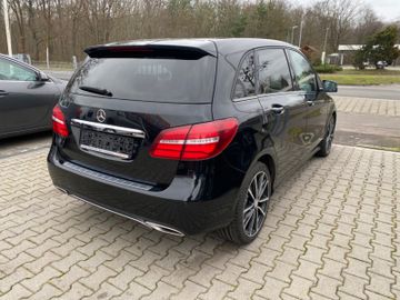 Fahrzeugabbildung Mercedes-Benz B 220d Urban*Panorama*LED*Kamera*Totwinkel*