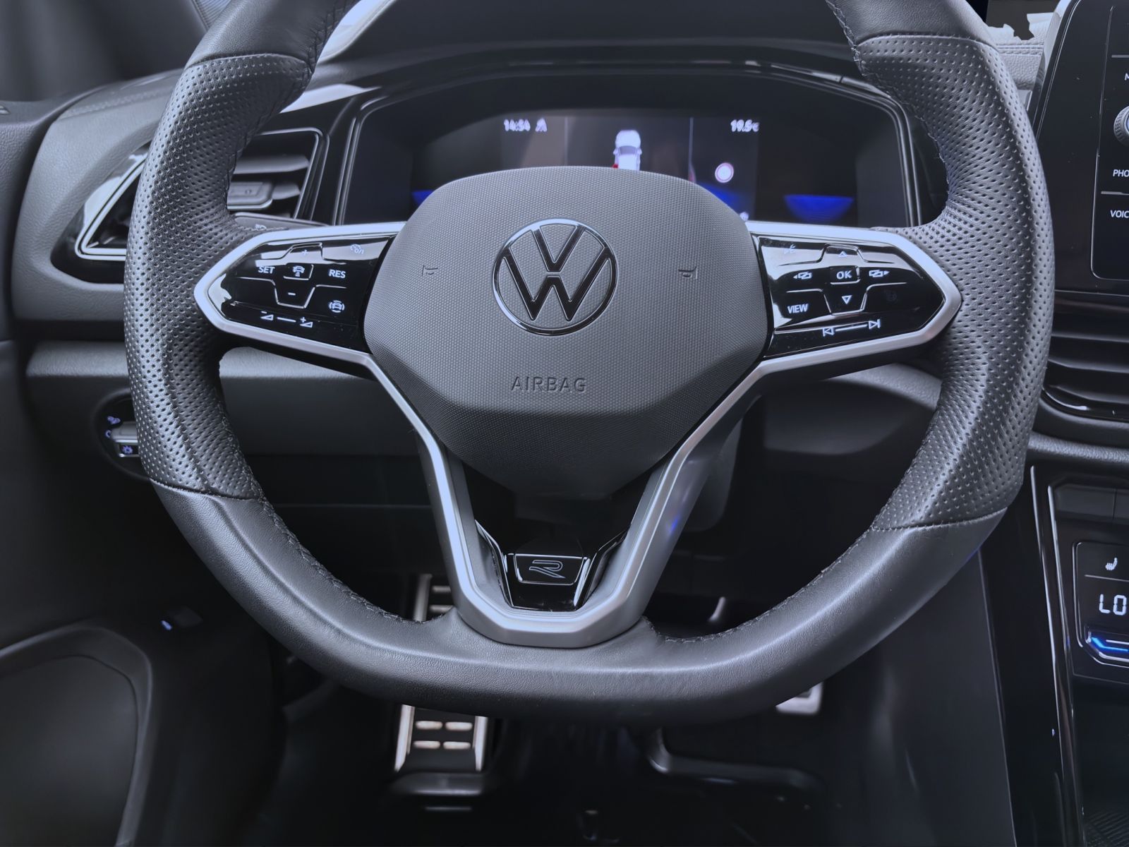 Volkswagen T-Roc - Bild 13