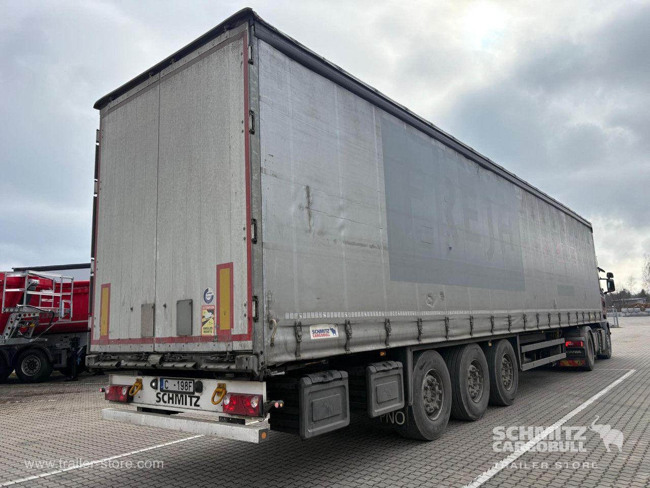 Schmitz Cargobull Curtainsider Standard