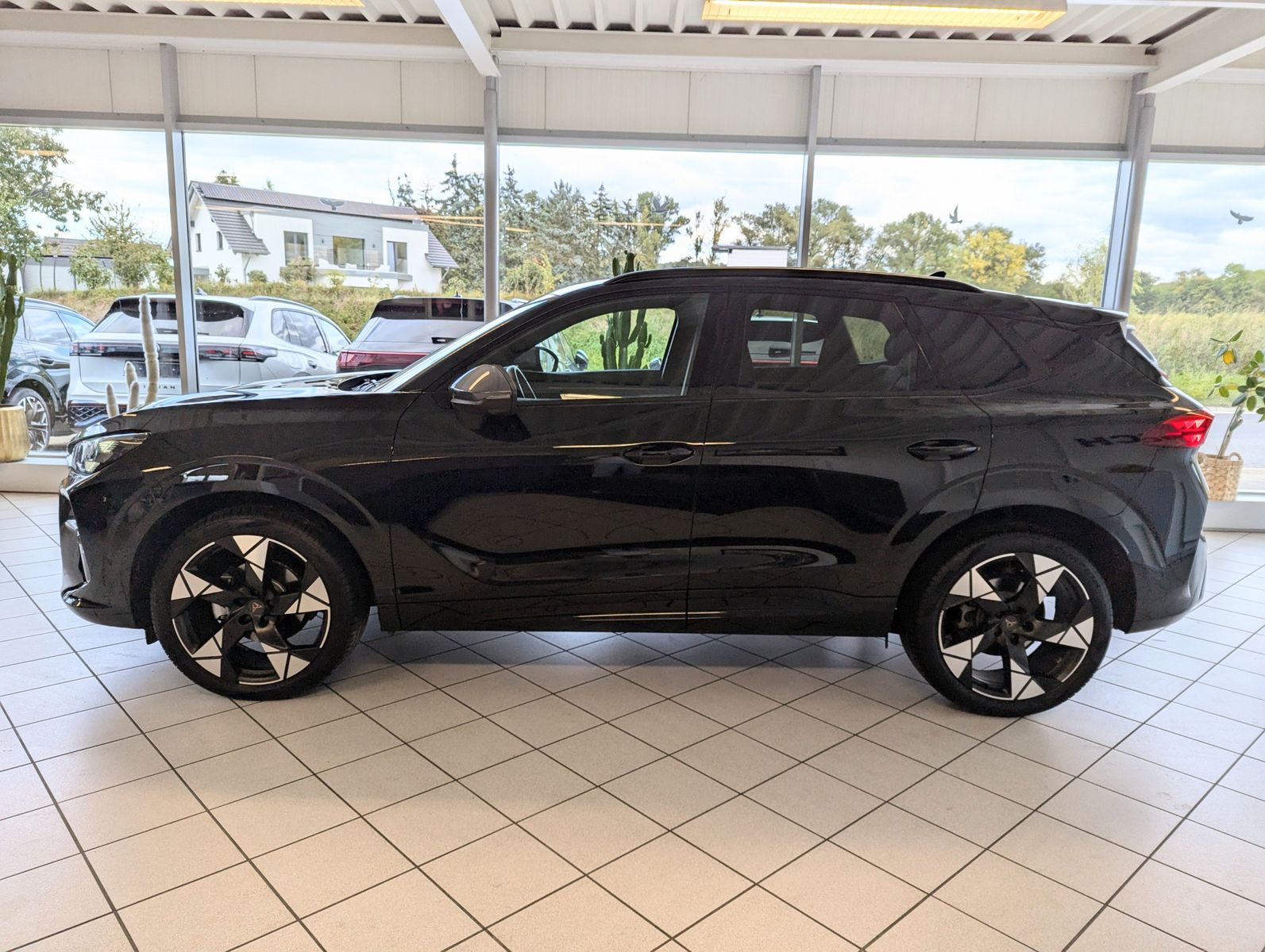 CUPRA Terramar 1.5eTSI HUD DCC Matrix Pano Sennh. 20" - Image 4