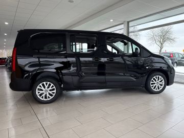 Bild 6 Fiat Doblo L2 1.5 7 Sitzer Navi LED Apple CarPlay And