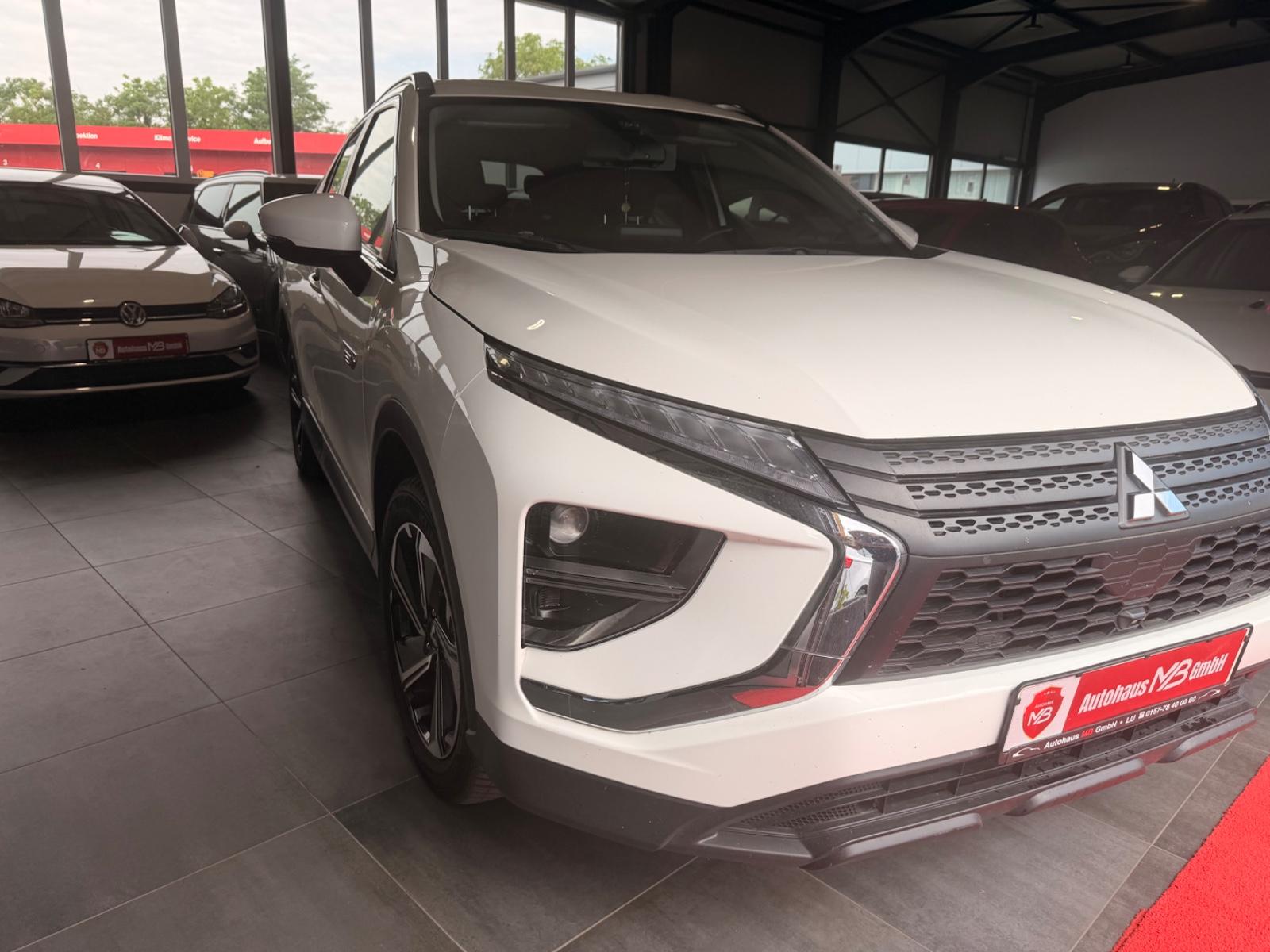Mitsubishi Eclipse Cross Basis Hybrid 4WD | TÜV 07/2027