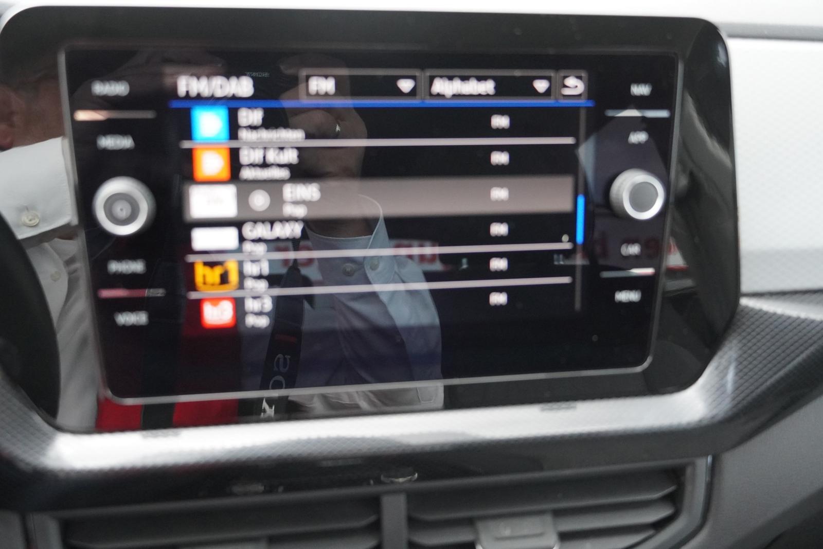Volkswagen T-Cross 1.0 TSI DSG LED ACC Kamera, миниатюра 15