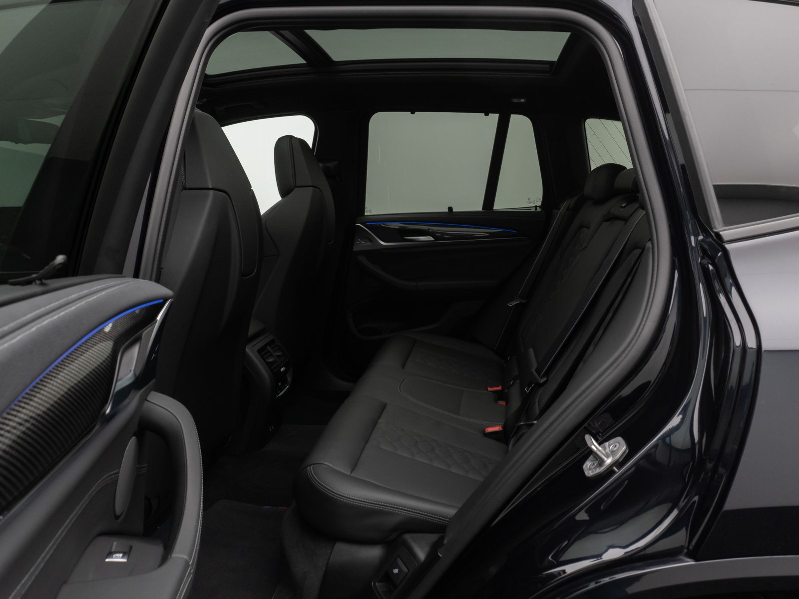 Fahrzeugabbildung BMW X3 M Competition Laser Panoram HUD DAB H/K 360°