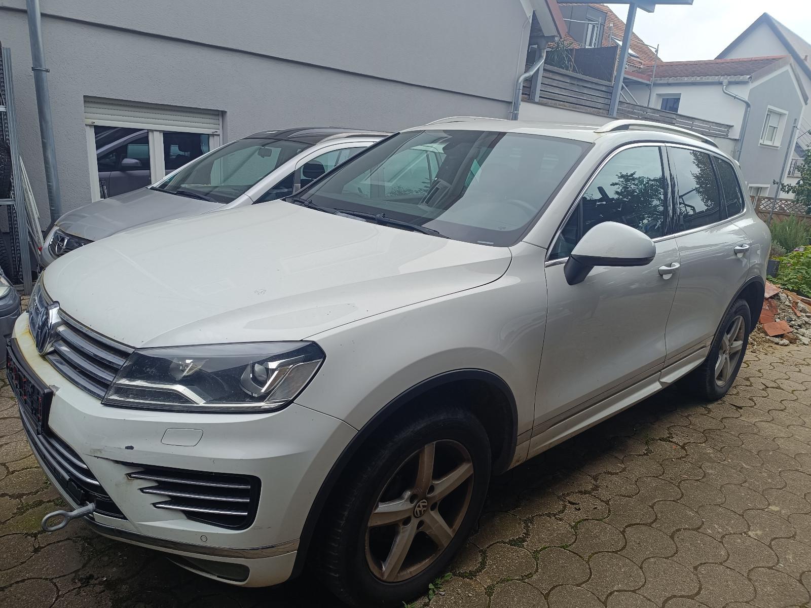 Volkswagen Touareg V6 3.0 TDI 4-Mot. R-Line EU 6 *401200
