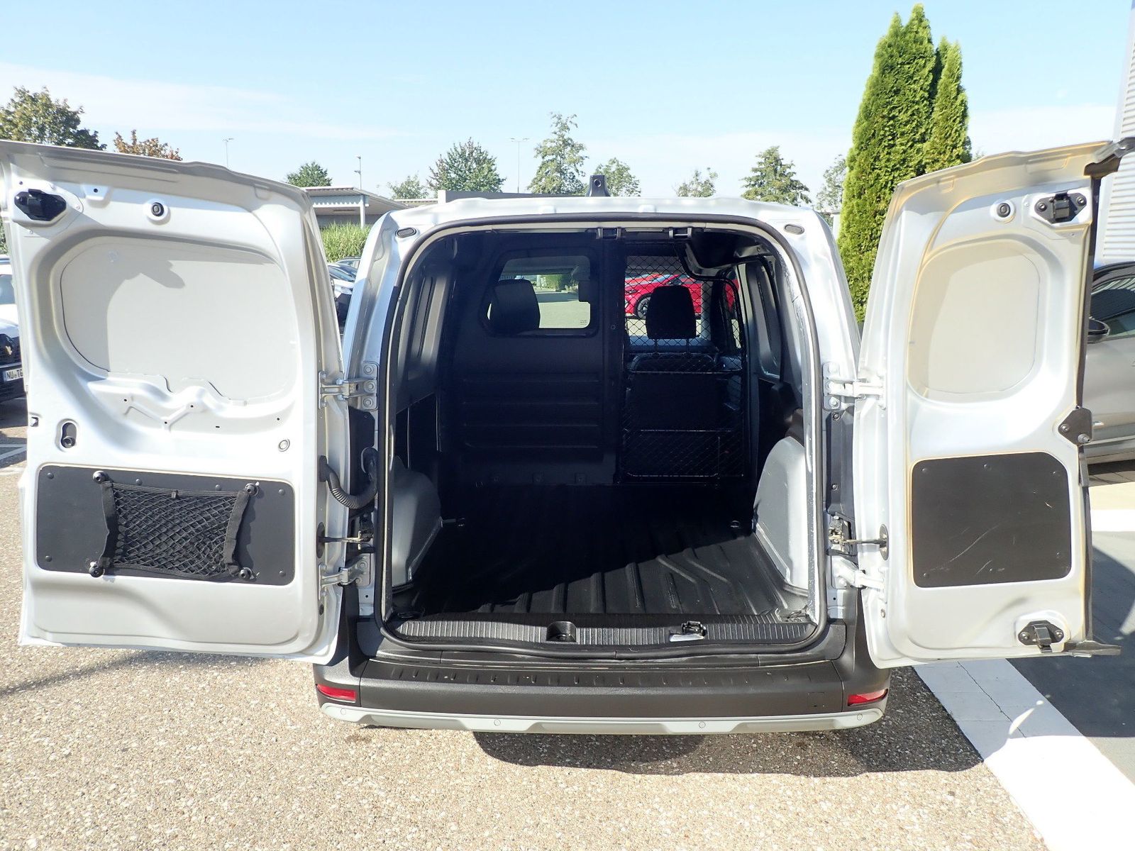 Fahrzeugabbildung Renault Kangoo Rapid Extra TCe 100 FAP Open Sesame by Re