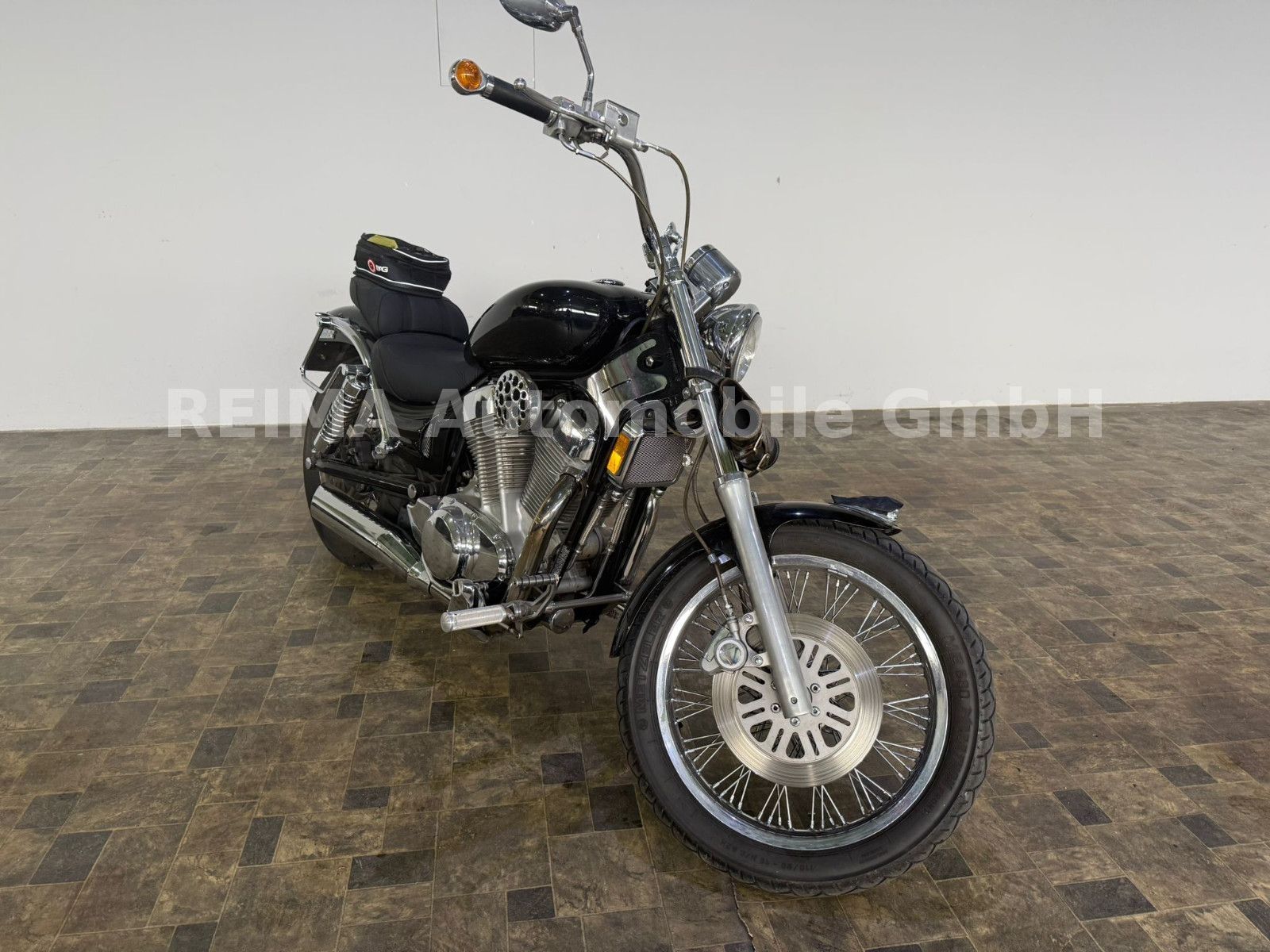 Fahrzeugabbildung Suzuki Intruder VS 1400