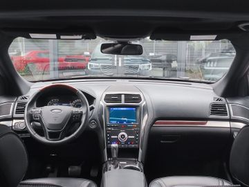 Ford Explorer - 7