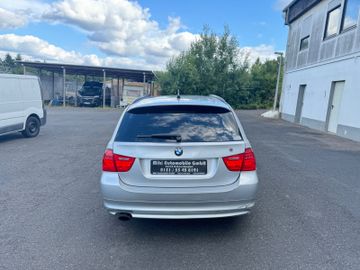 BMW 320 - 3