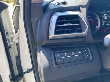 KGM GRAND TIVOLI 1.5 TURBO 120KW163PS