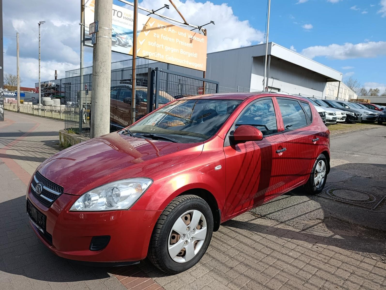 Kia ANDERE Ceed Basis*KLIMA*100TKM*-SHEFT*TÜV*