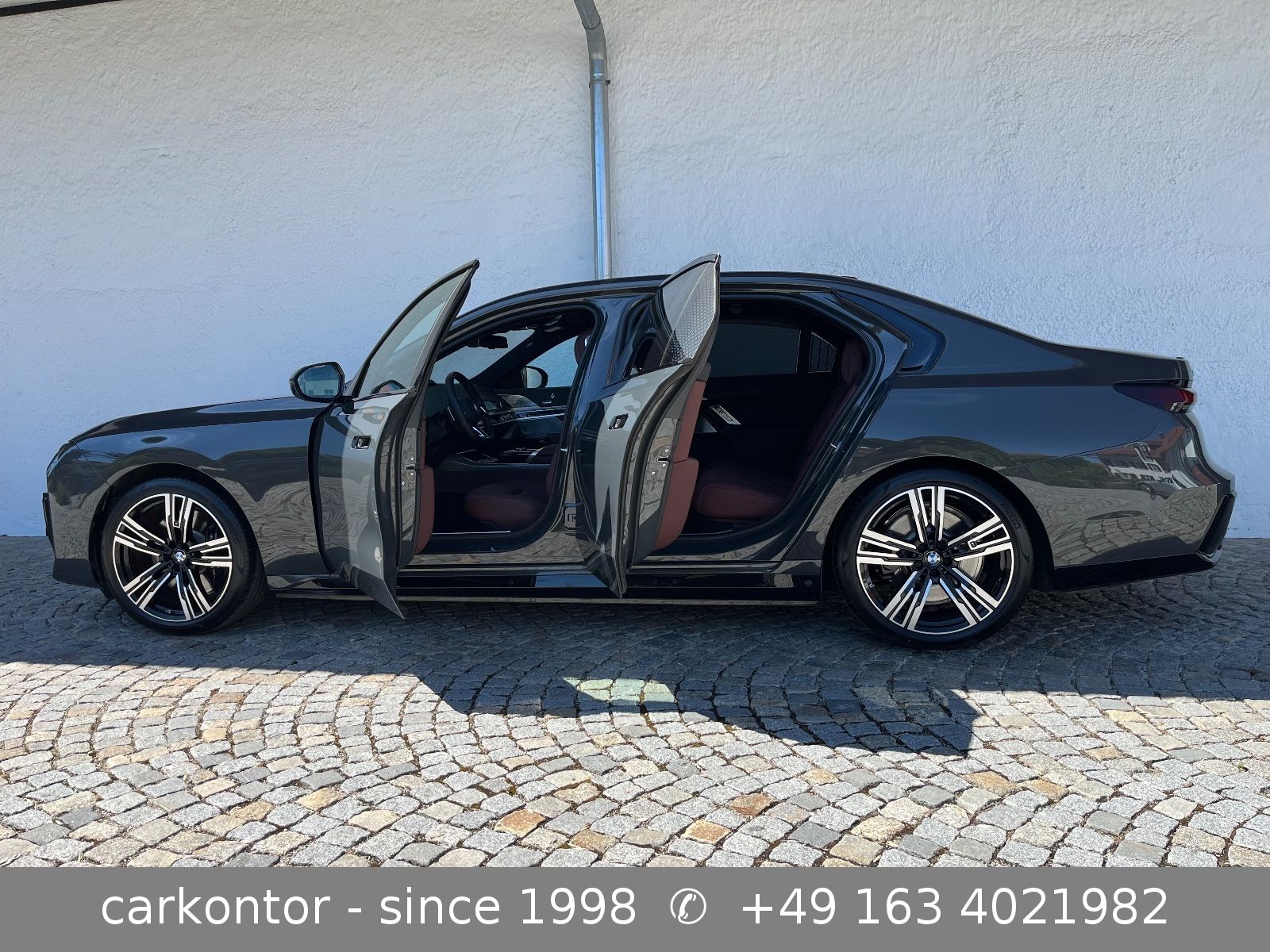 BMW i7 xDr. 60 *M SPORT PRO*LOUNGE SEAT*FOND ENT*SKY imagem 2