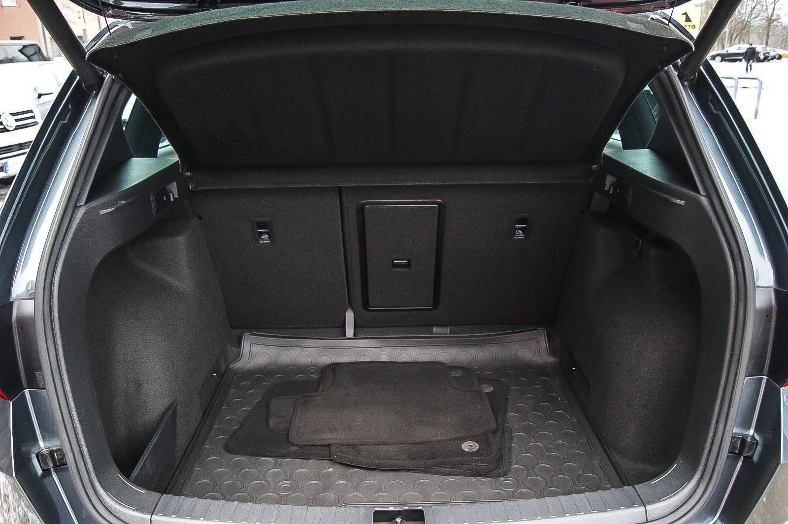 Fahrzeugabbildung SEAT Ateca 1.4TSI Xcellence LEDER NAVI 360°KAMERA ACC