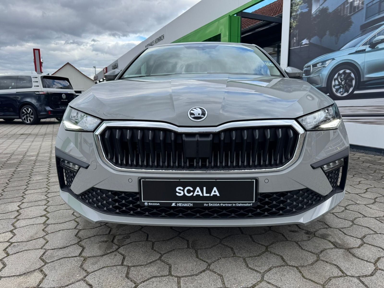 Fahrzeugabbildung SKODA Scala Selection TSI DSG*RFK*NAVI*LED