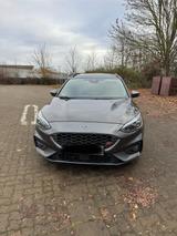 Ford Focus 2,3 EcoBoost ST Styling-Paket Turnier ... - Ford Focus: Styling