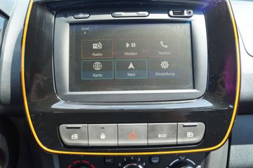 Dacia Spring Comfort Plus Elektro NAVI-KLIMA-KAMERA-PD