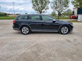 Volkswagen Passat Alltrack 2.0 TDI SCR 140kW DSG 4MOT A... - Volkswagen Passat Alltrack aus 2018