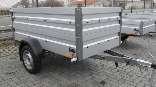 Stema FT 750 mit Bordwandaufsatz