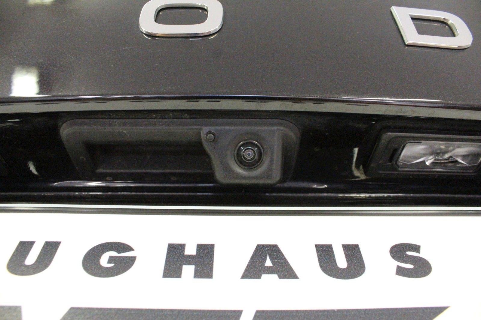 Fahrzeugabbildung SKODA Kamiq 1.0 TSI 85kW Selection *AHK schwenkbar*