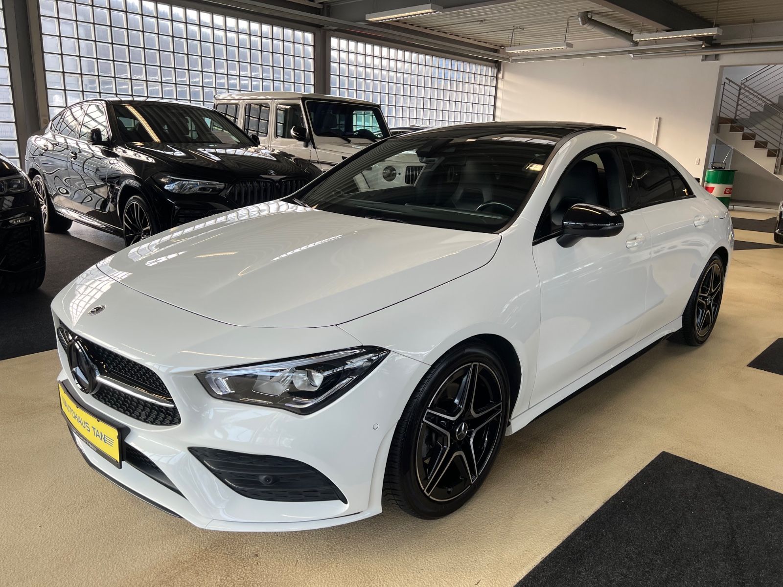 Fahrzeugabbildung Mercedes-Benz CLA 200 Edition AMG LINE *PANO*AMBIENTE*WIDE*