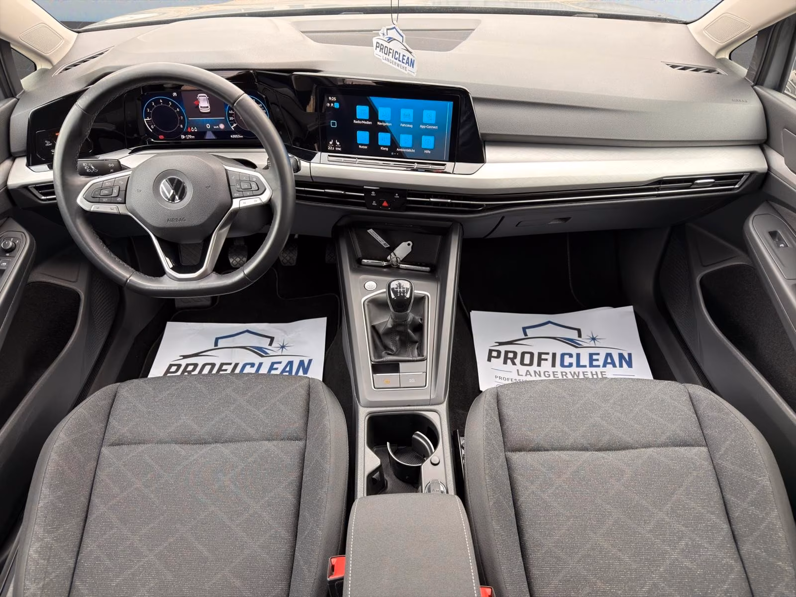 Volkswagen Golf VIII Lim. Life*Navi*Apple*PDC*SHZ*1.Hand*, миниатюра 10