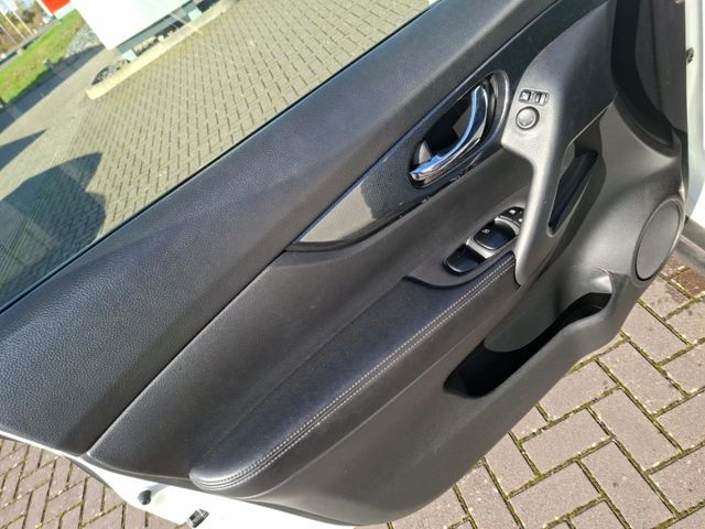 Nissan X-Trail 360 1.6 DIG-T °Navi°SHZ°RFK°PDC°AAC°