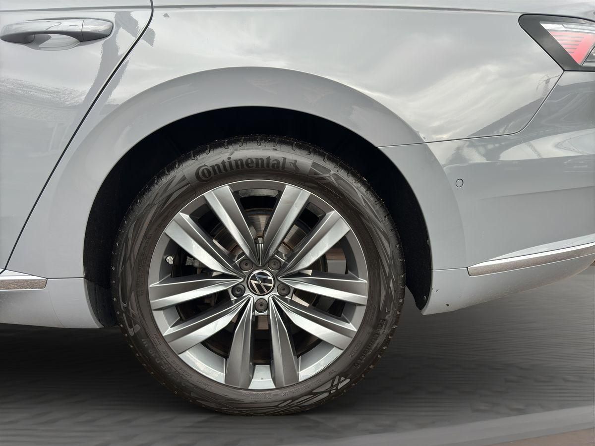 Arteon Elegance 2.0 TDI LEDER AHK RFK SCHIEBEDAC