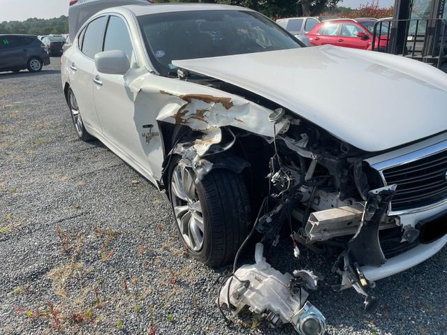 Infiniti M35H