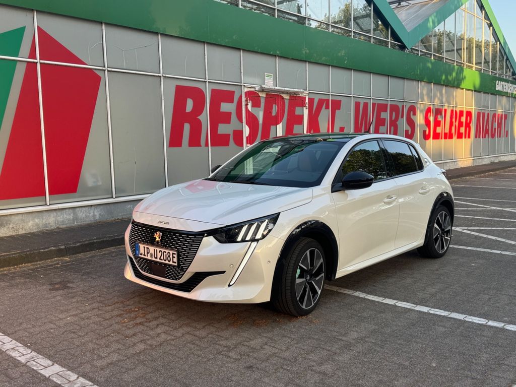 Image of Peugeot e-208