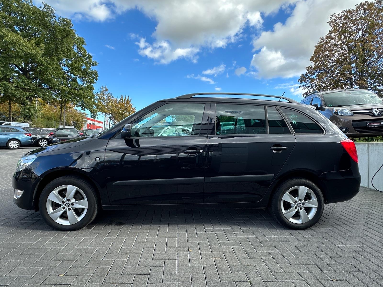 Skoda Fabia Combi Fresh*Klima*Temp*Navi*Phone*StzH*PDC