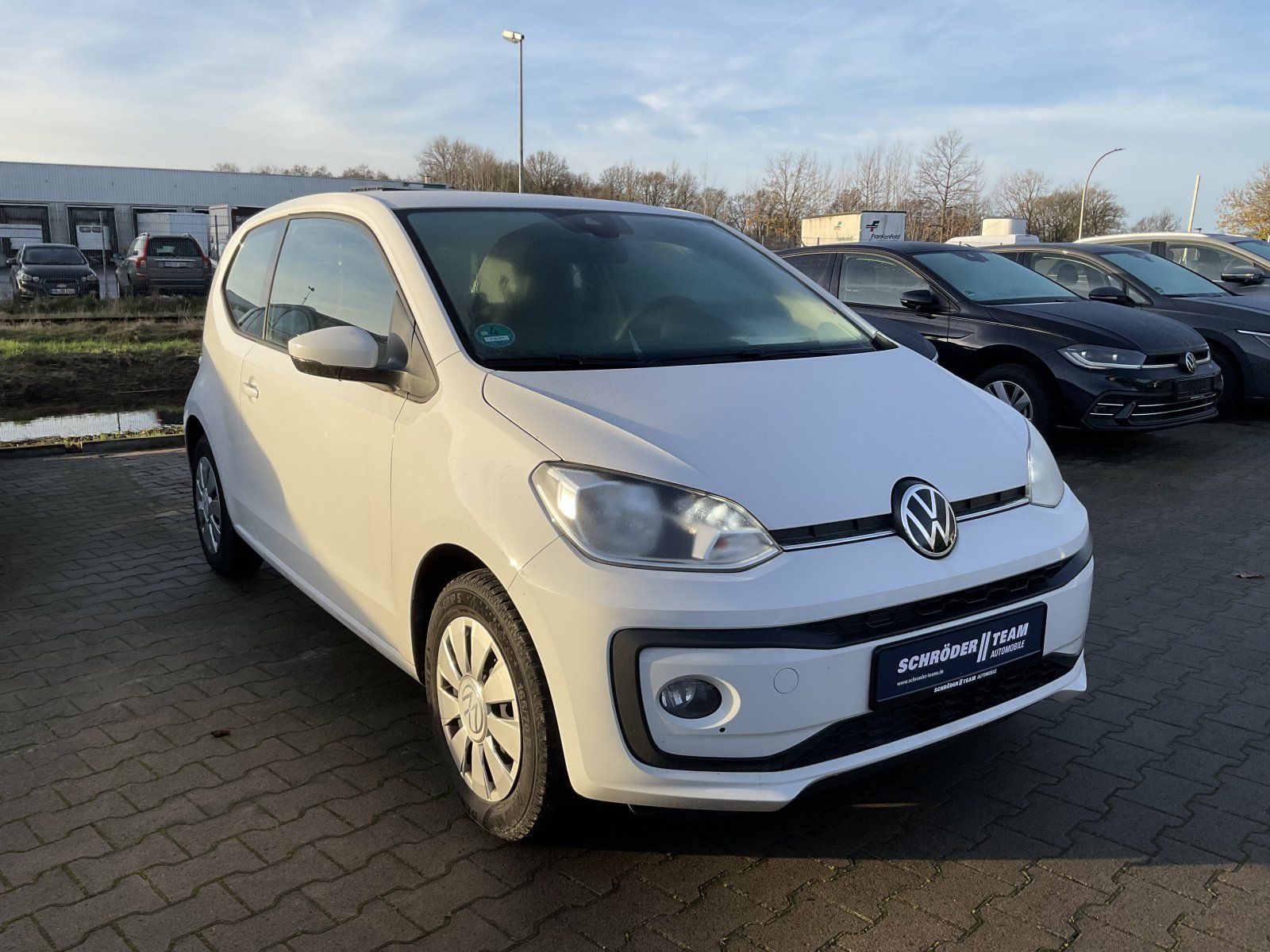 Volkswagen up! - Bild 2