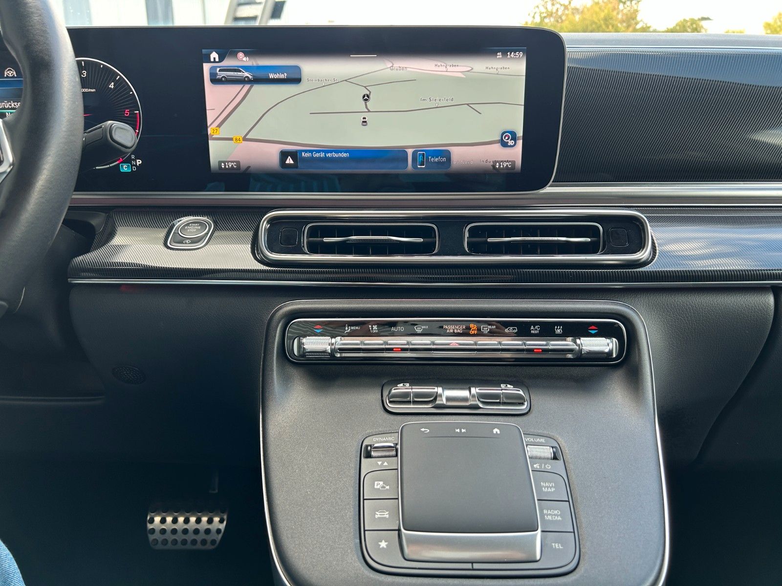 Fahrzeugabbildung Mercedes-Benz V 300 d STYLE DISTRONIC Stdheiz AHK2,5to 360