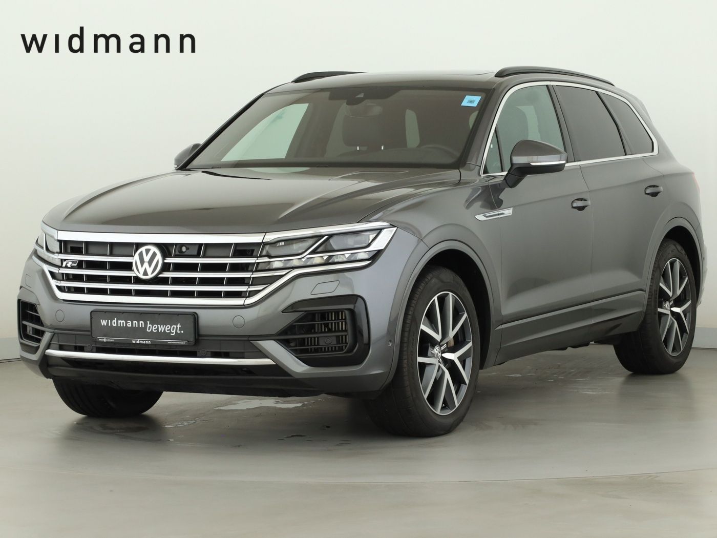 Volkswagen Touareg 4.0 V8 TDI R-Line AHK Massage Pano Stand foto 1