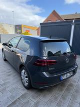Volkswagen Golf 1.5 TSI ACT Sound - Gebrauchtwagen in Bremen
