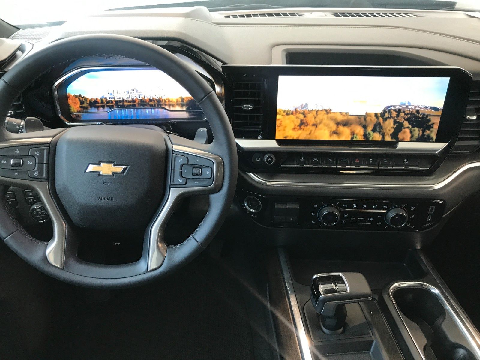 Fahrzeugabbildung Chevrolet Silverado 6.2 V8 High Country*Z71 *KlappeLPG