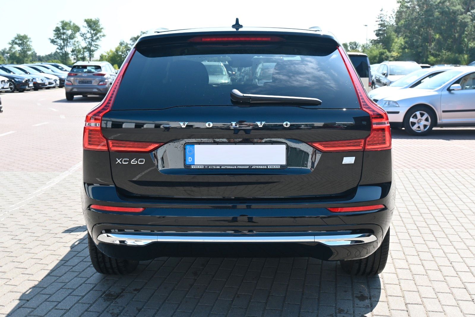 Fahrzeugabbildung Volvo XC 60 Plus Bright  T6 PHEV AWD*360°*Luft*H&K*