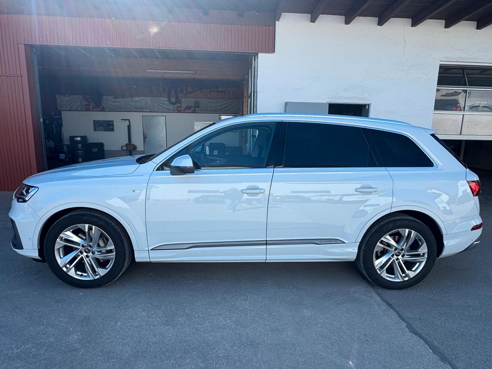 Audi Q7 50 TDI quattro tiptronic S line