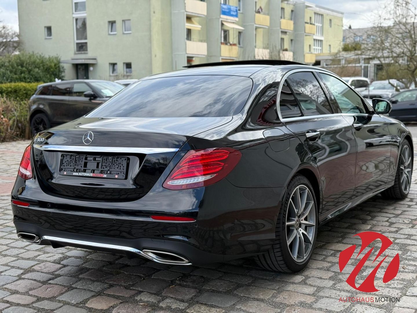 Mercedes-Benz E 300 AMG Sportstyle Edition ACC PANO PARKLENK 3 foto 5