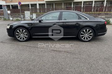 Audi A8 - 8