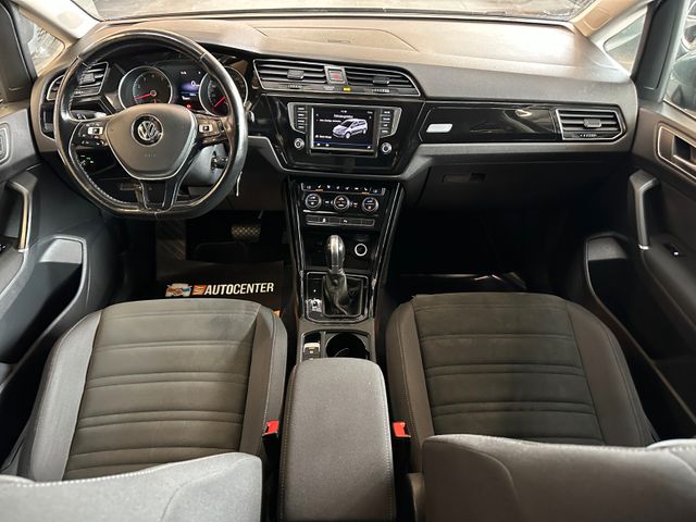 MYAUTOCENTER – Gebraucht- und Jahreswagen mit Werkstattservice in Pfaffenhofen Volkswagen Touran *AHK*ACC*PDC*3-Zonen*NAVI*1-HAND*