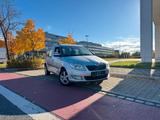 Skoda Roomster 1.6l TDI.  Anhängerkupplung.  Klima. - Skoda Roomster in Nürnberg