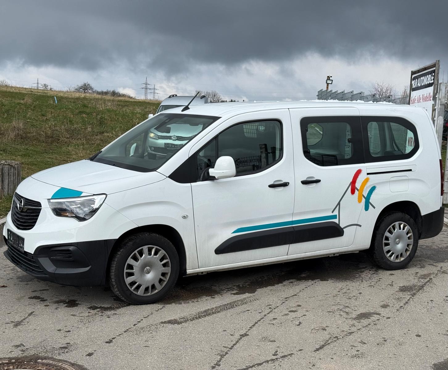 Opel Combo 1.2 *EURO.6*NAVI*KLIMA*2X SCHIEBETÜREN*SHZ