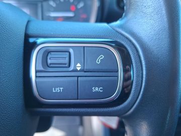 Citroën C3 Aircross Shine 1.2 PT 82 °Navi°RFK°PDC°SHZ°