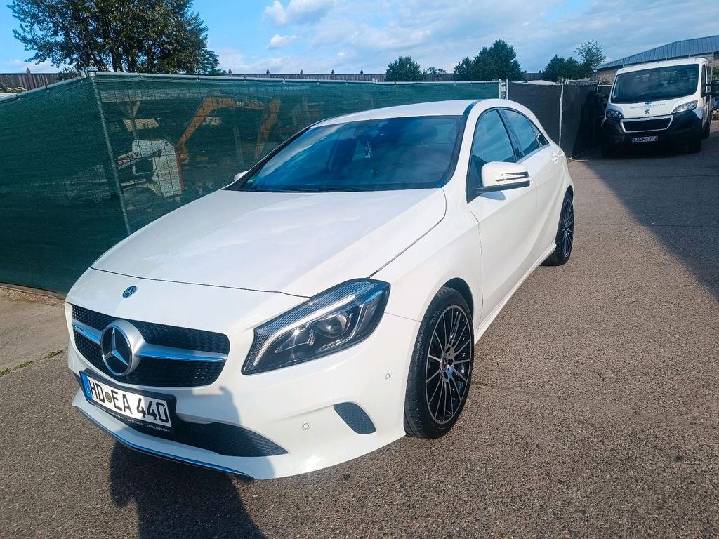 Image of Mercedes-Benz A 200