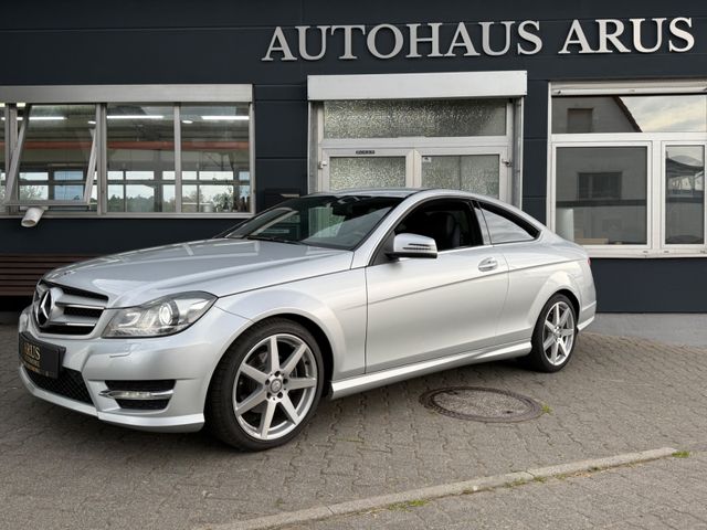 Mercedes-Benz C 180 CGI Coupe /// AMG Line /SZH/NAVI/ 1 J.GARA